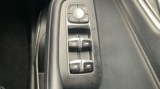 MG HS 1.5 T-GDI PHEV SE 5dr Auto Hatchback